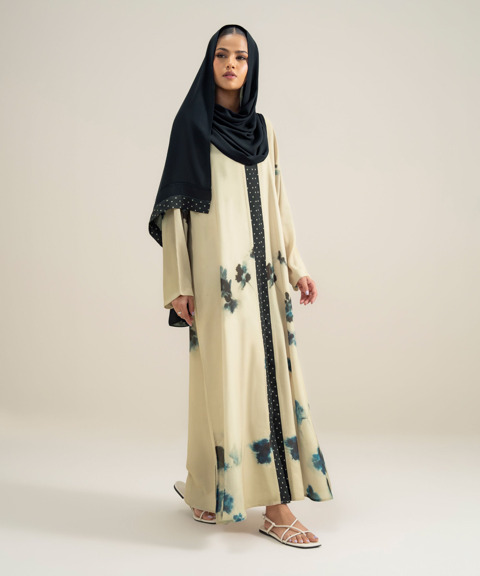 Women's Polyester Off White Kimono Printed Abbaya Set