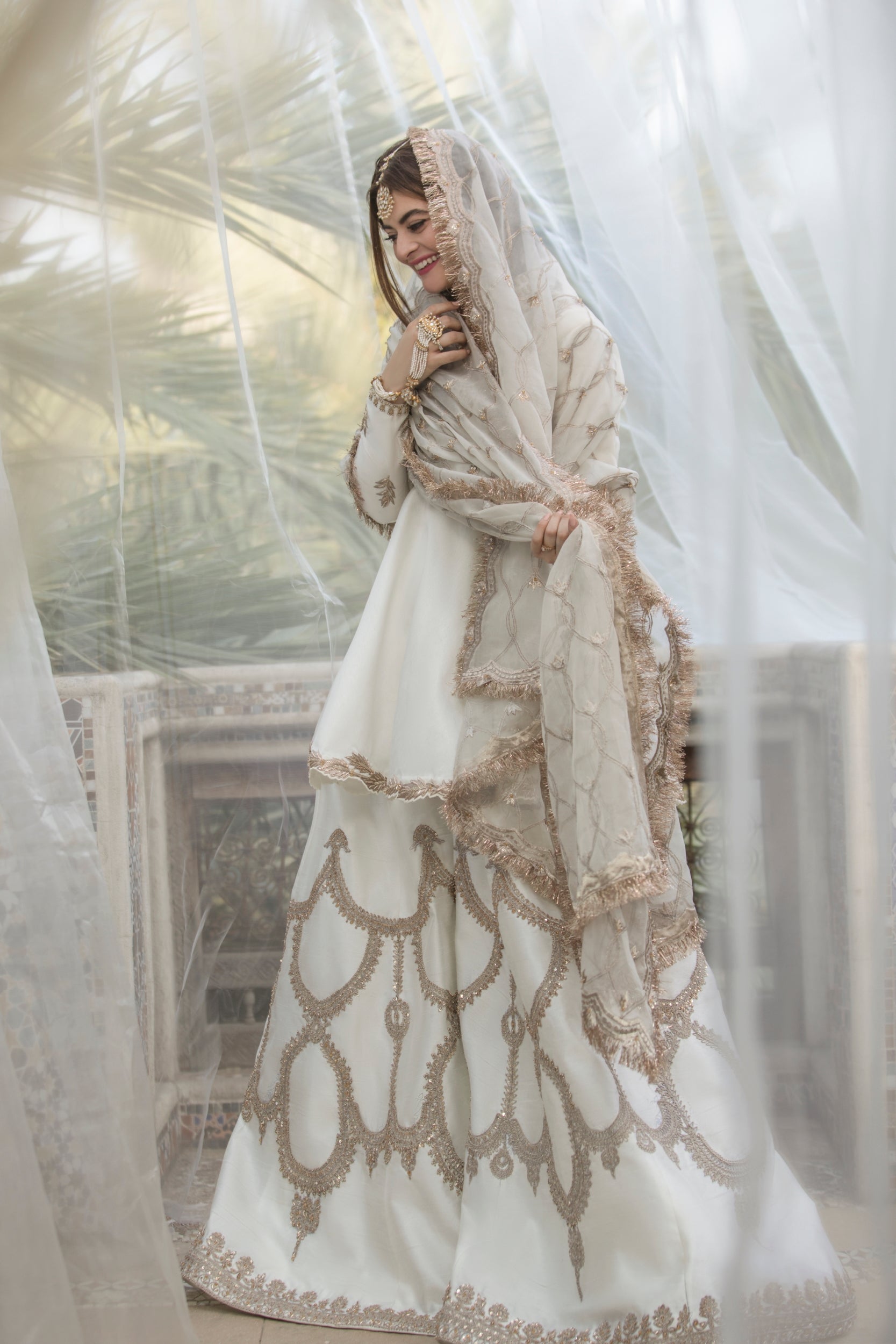 https://cdn.shopify.com/s/files/1/0516/3571/6292/products/AFSANA_8.jpg?v=1753386860