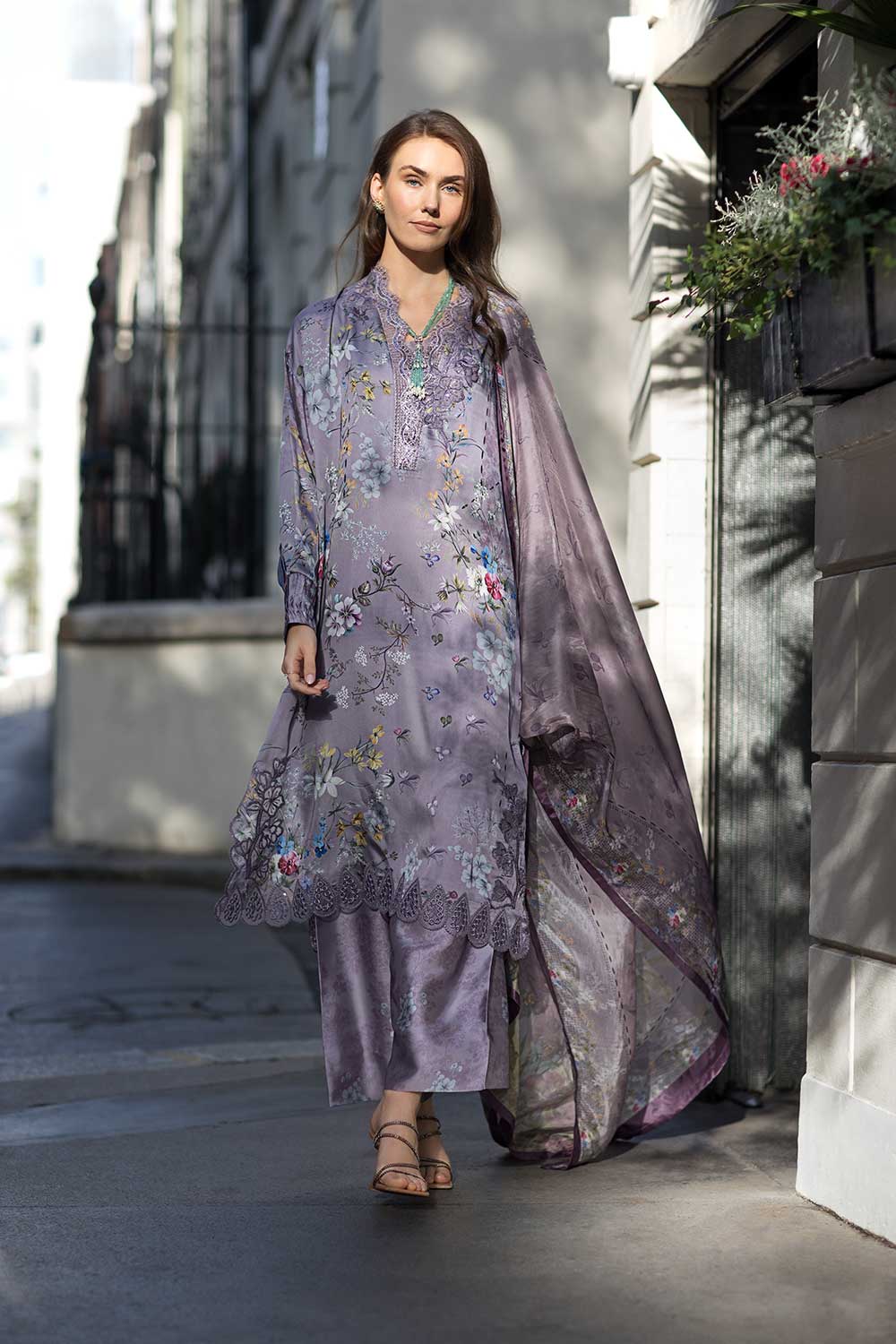 Design 08 Satin '24 Unstitched