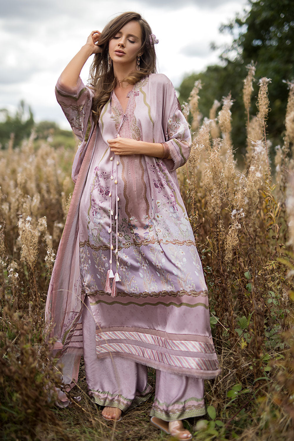 Design 09 Satin '25 Unstitched