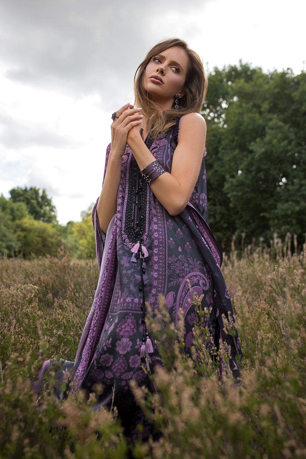 Design 08 Satin '25 Unstitched