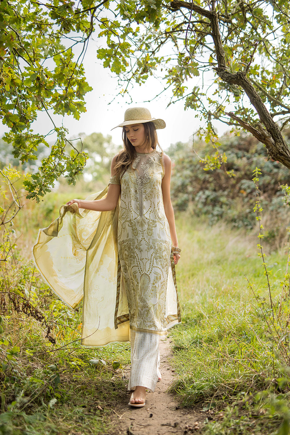 Design 06 Satin '25 Unstitched