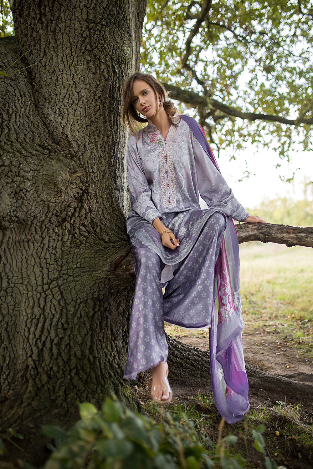 Design 01 Satin '25 Unstitched