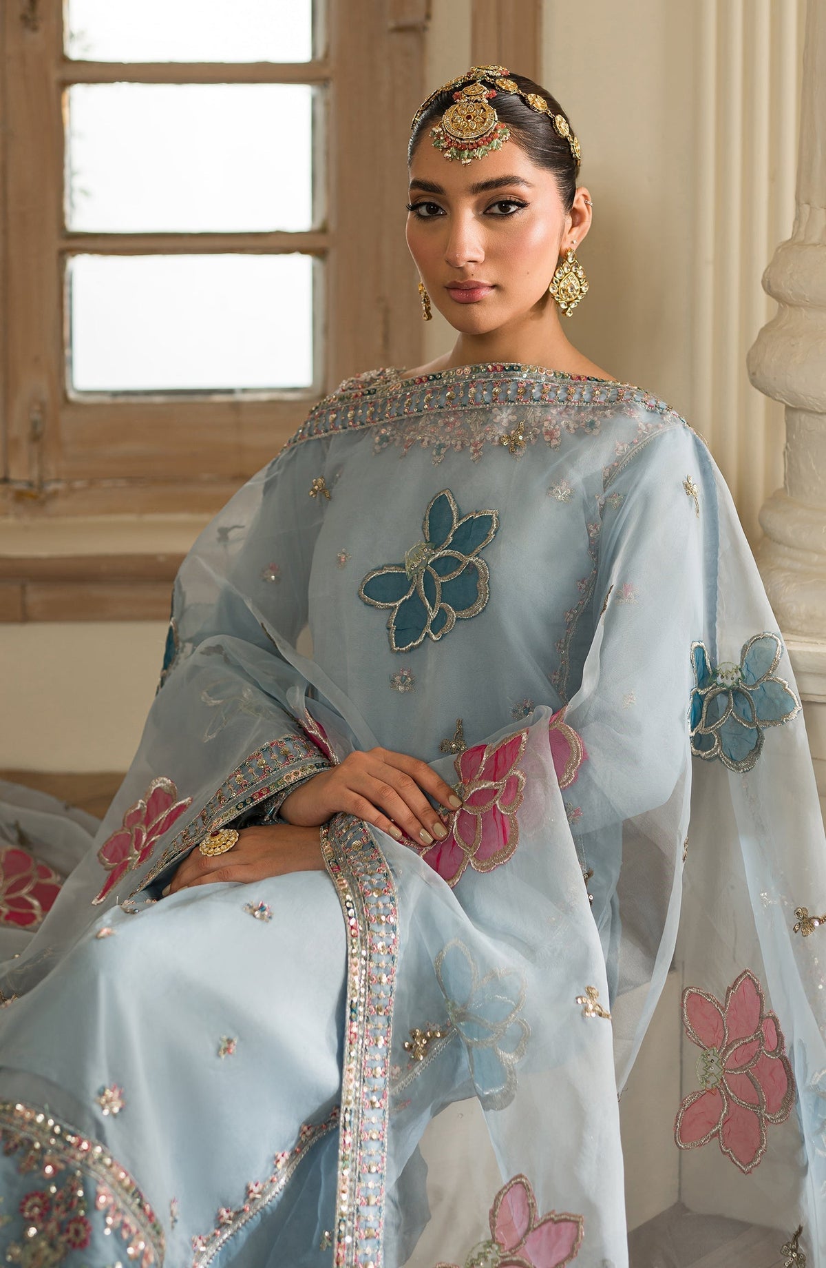 Emaan Adeel – Esra Style