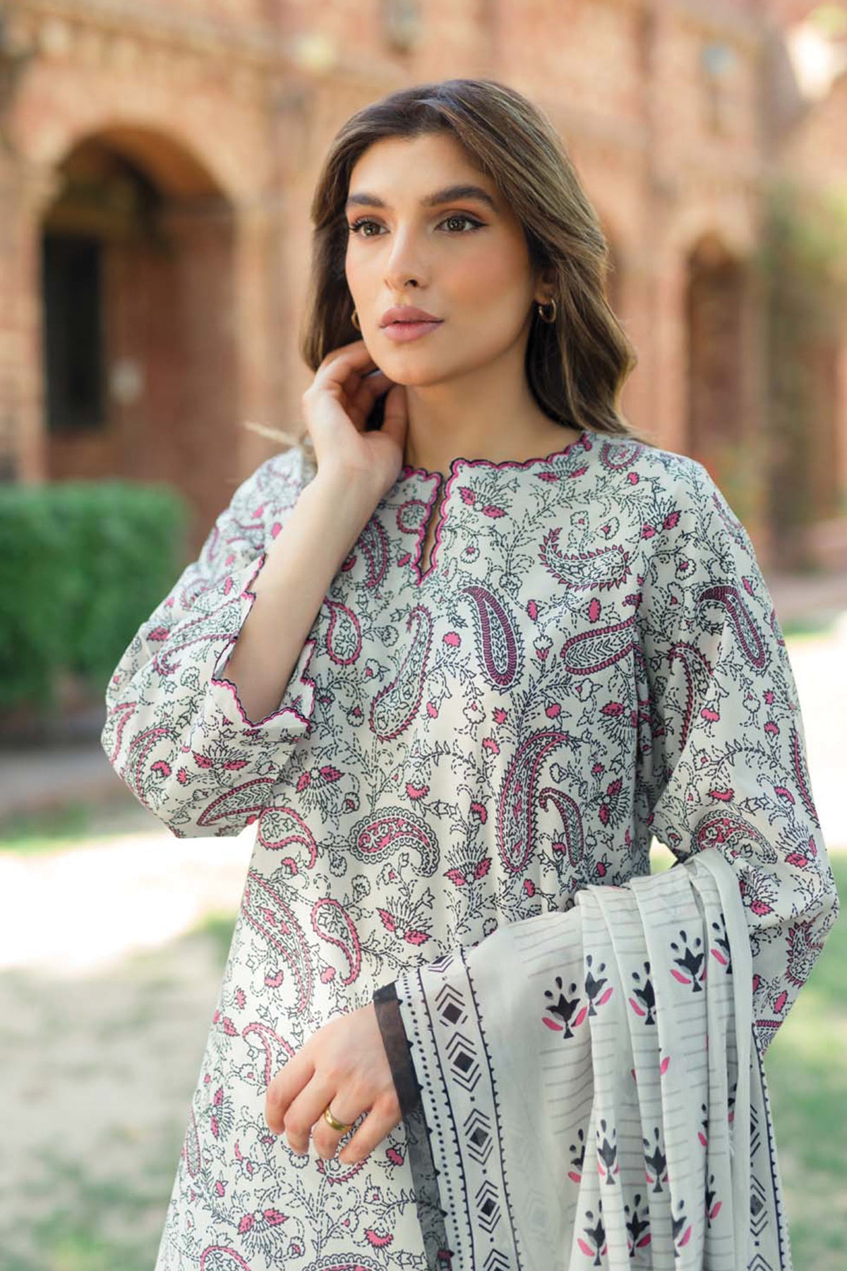 Printed Lawn 3 Piece