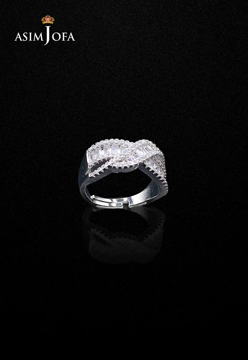 https://cdn.shopify.com/s/files/1/0690/7320/7593/files/AJJRI-233_41_copy.webp?v=1748415210