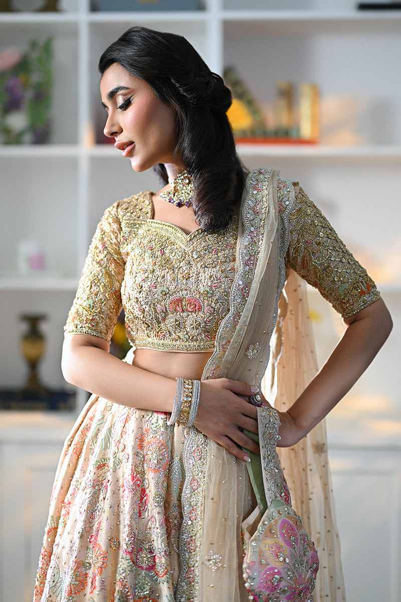 Amyra