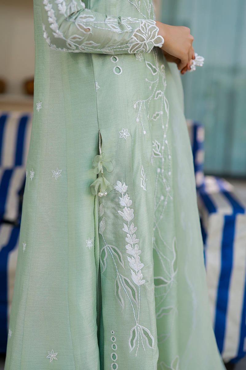 Eva Kalidaar and Dupatta