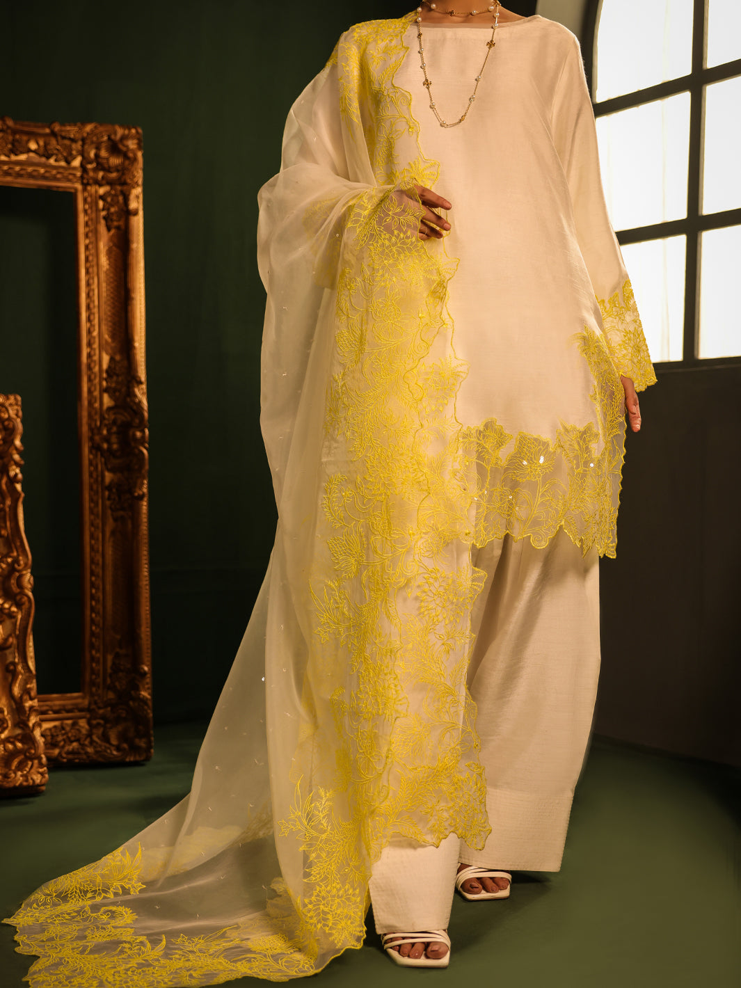 White Raw Silk Formal 3Pc Stitched - AL-3PS-SS-LS-573