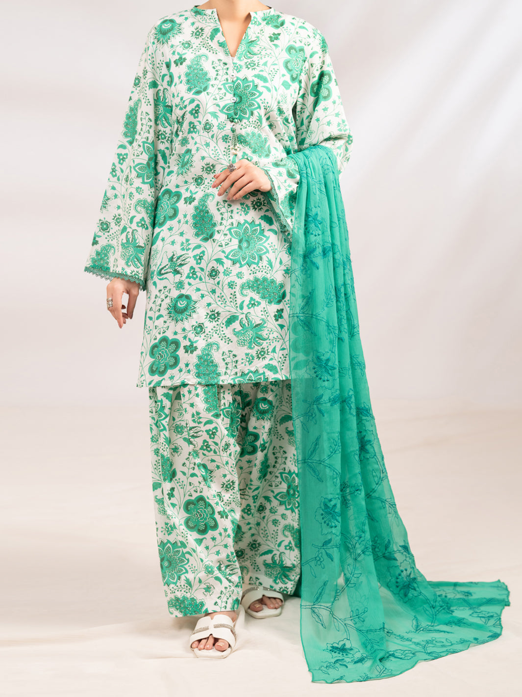 Green Lawn 3Pc Stitched - ALP-3PS-2314