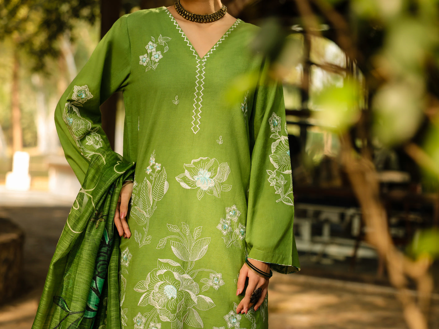 Green Lawn 3Pc Unstitched - ALP-3PS-2309