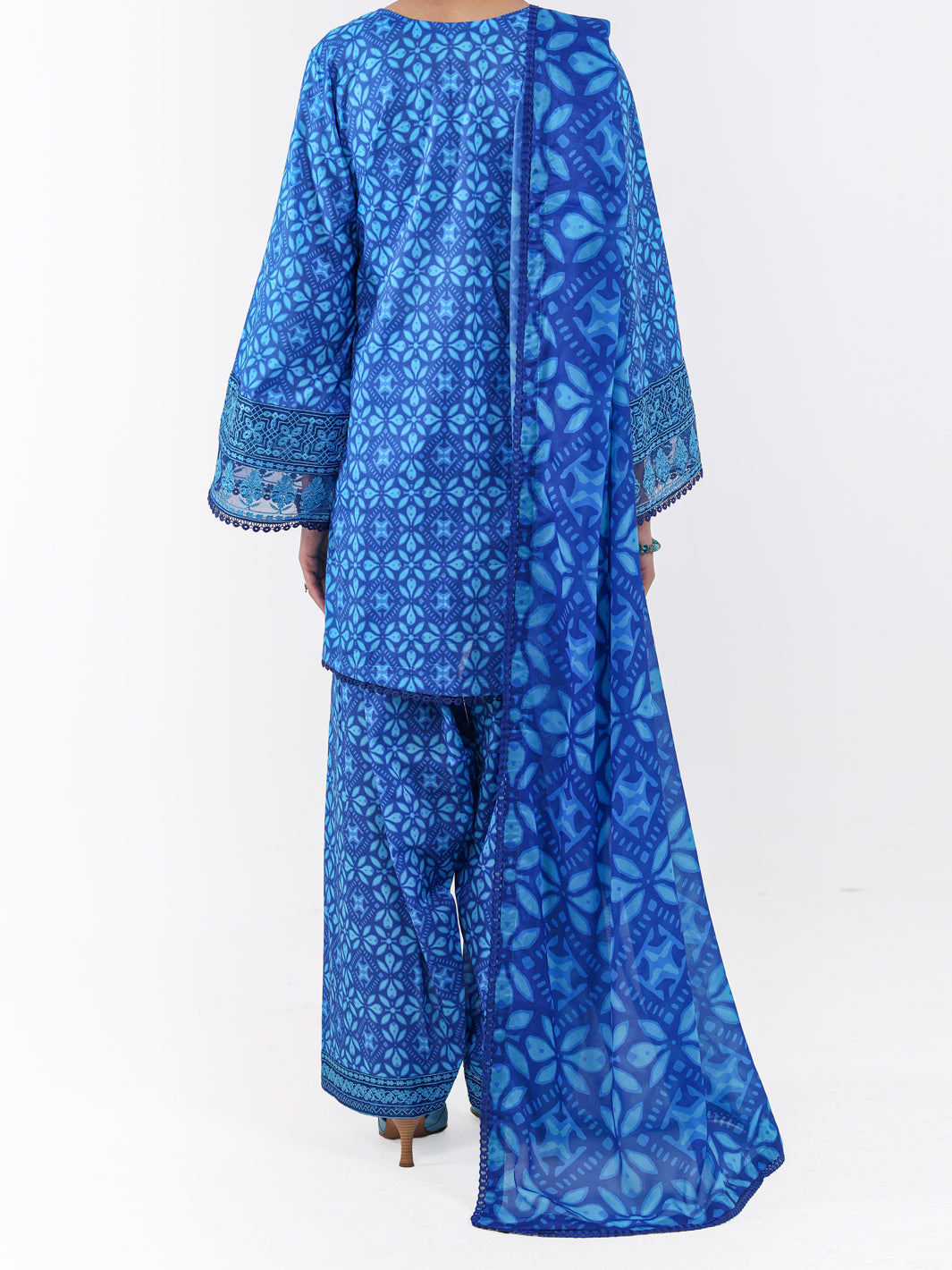 Blue Lawn 3Pc Unstitched - ALP-3PS-2423