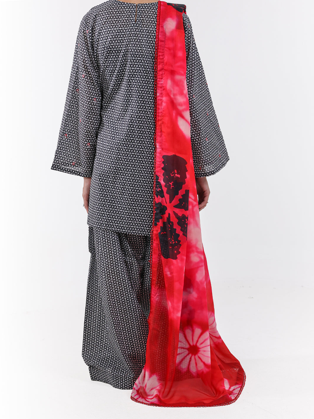 Black & White Lawn 3Pc Unstitched - ALP-3PS-2427