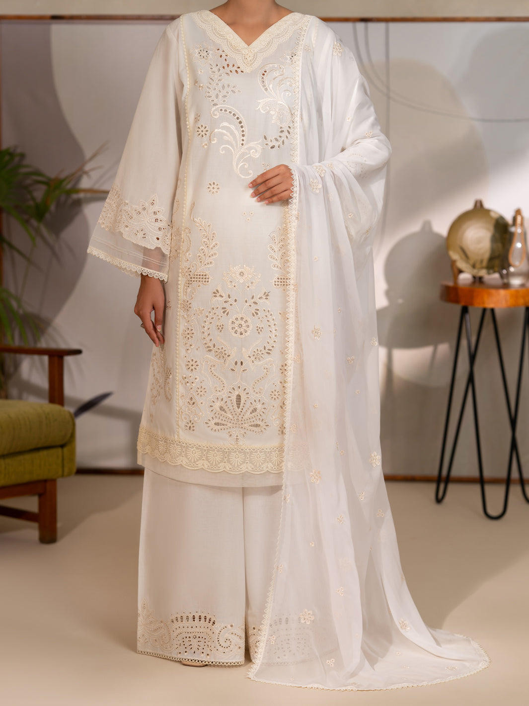 Off White Lawn Unstitched 3Pc - ALP-3PS-2451