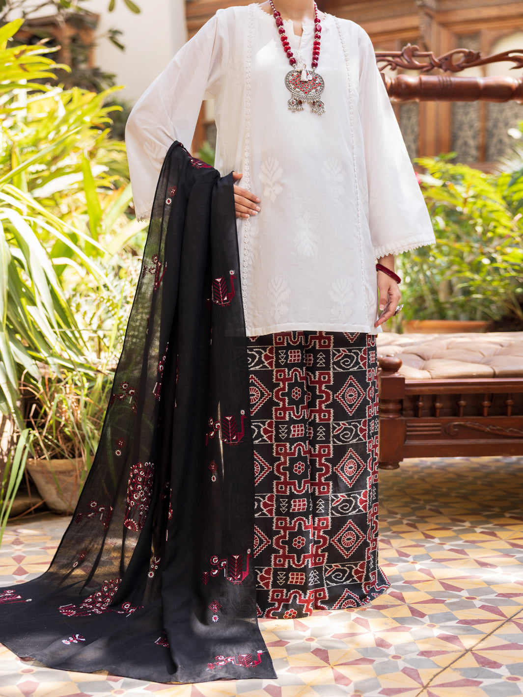 White Cambric 3Pc Stitched - ALP-3PS-2588