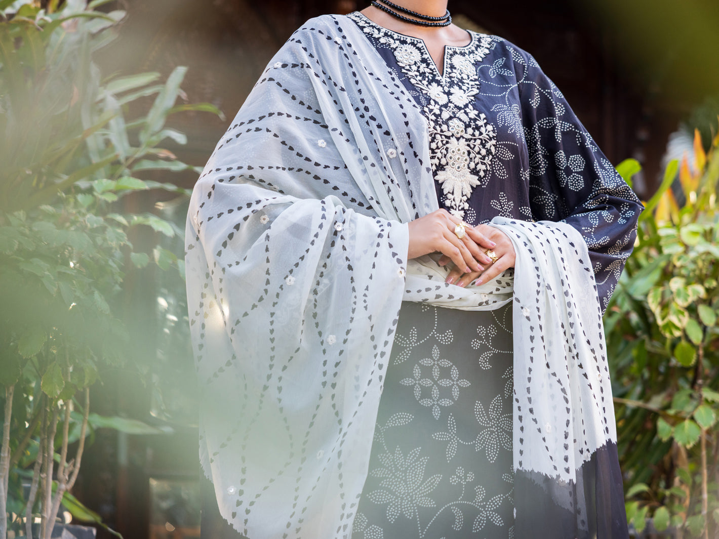 Black Lawn Stitched 3PC - ALP-3PS-2678