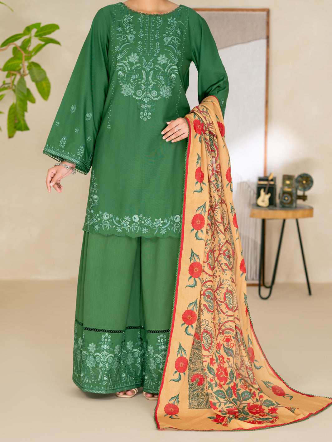 Green Lawn Unstitched 3Pc - ALP-3PS-2690