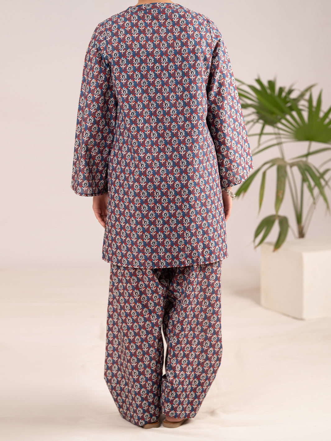 Multicolor Cambric Co-Ord Set - ALP-2PS-SLKS-2554
