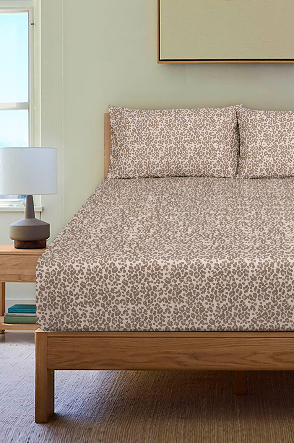 https://cdn.shopify.com/s/files/1/0706/3253/8159/files/AW25-FS-006_1.jpg?v=1762848639