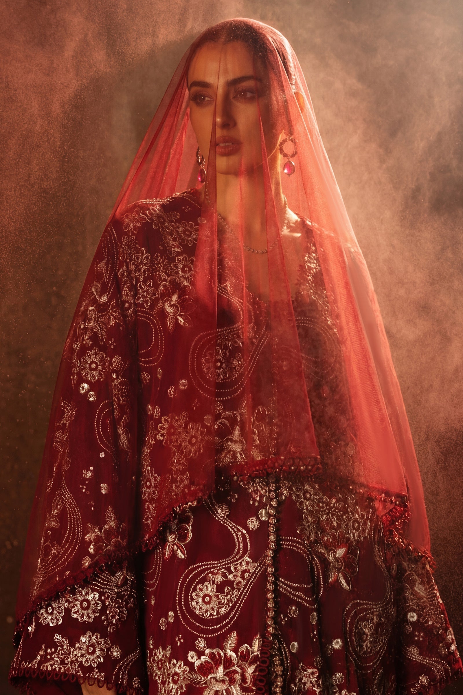 ÉTOILE ROUGE (ELF-21416)