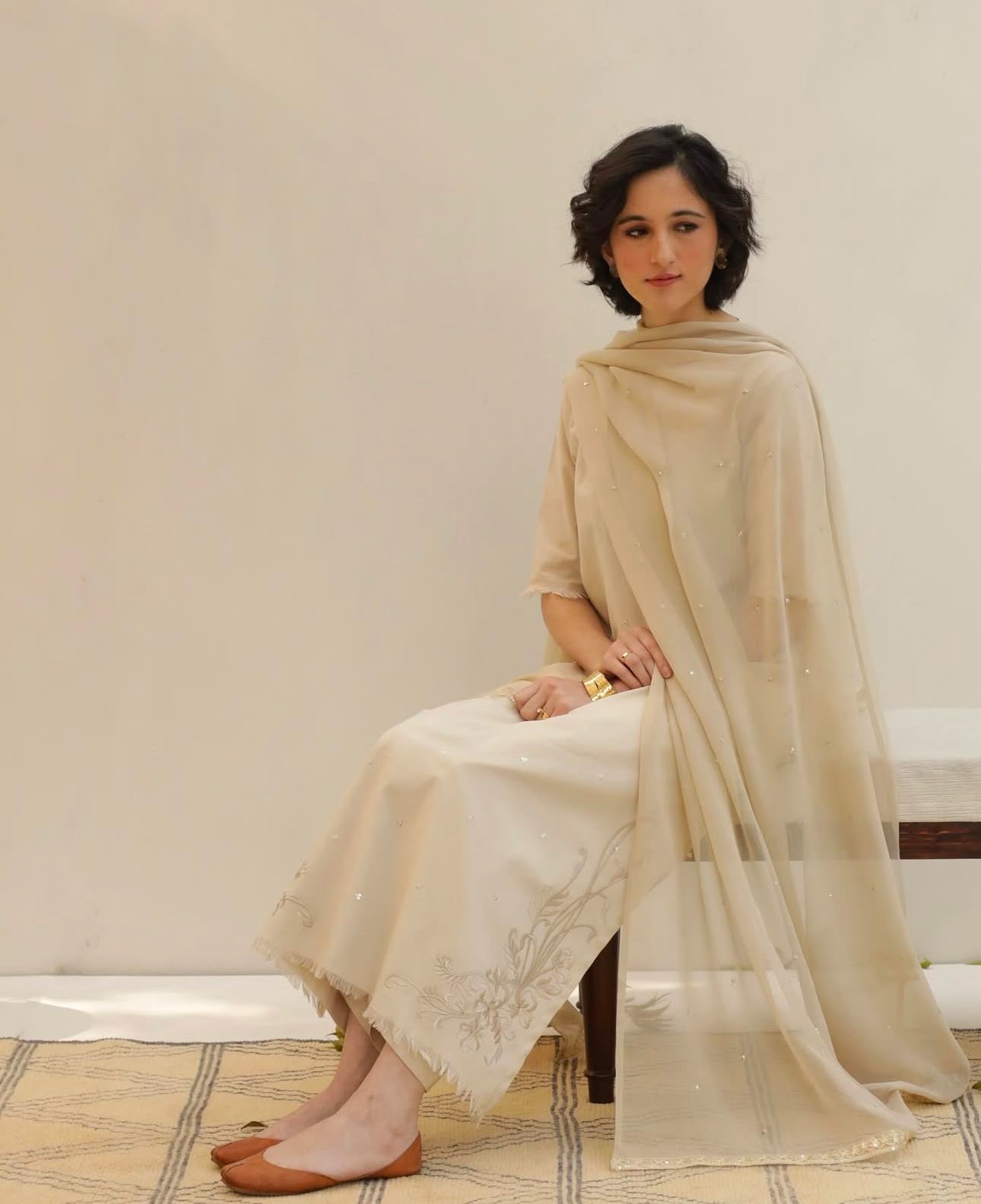 Almond Beige – Classic Summer Suit for Women