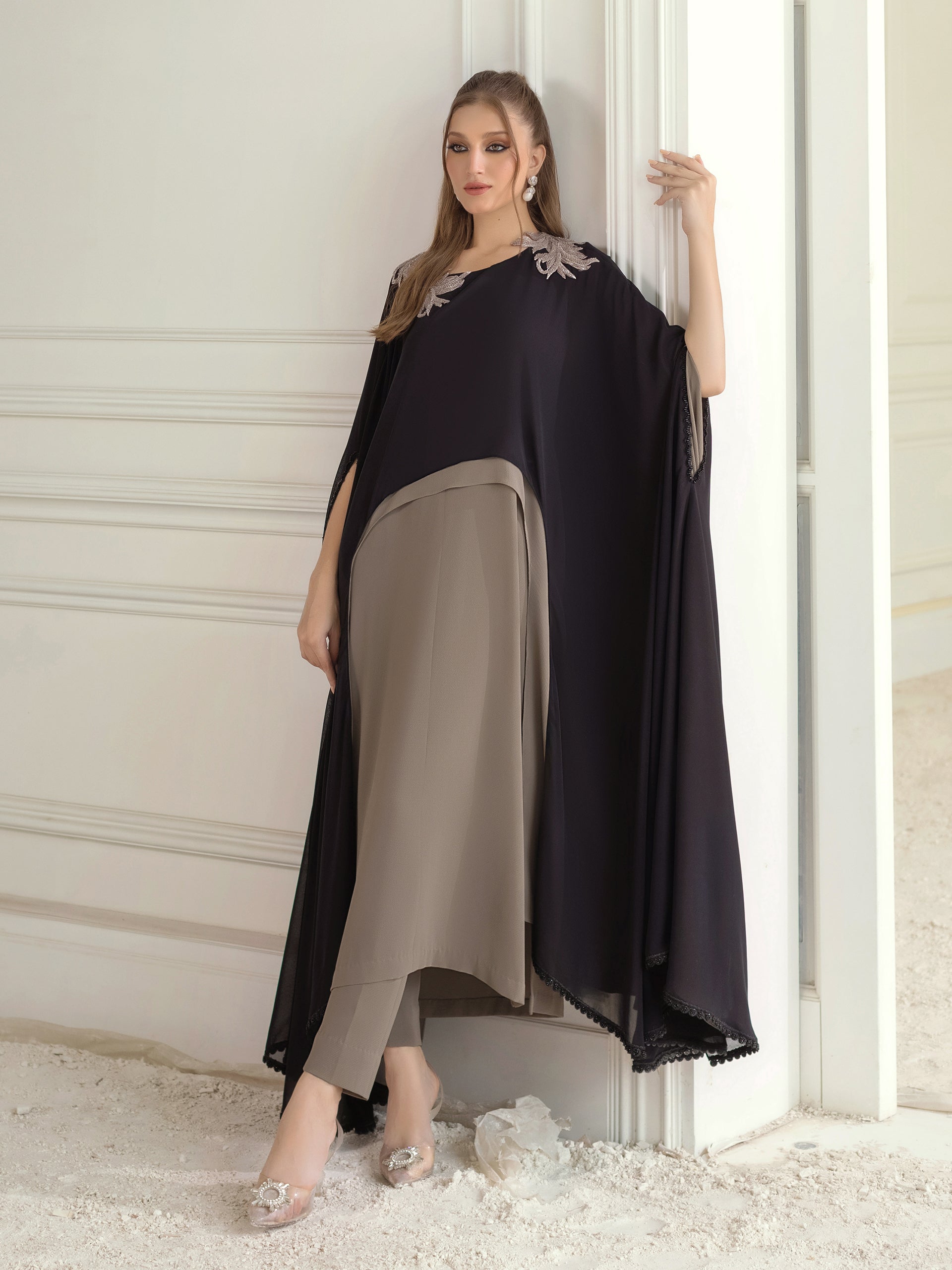 Alyha - Black & Taupe