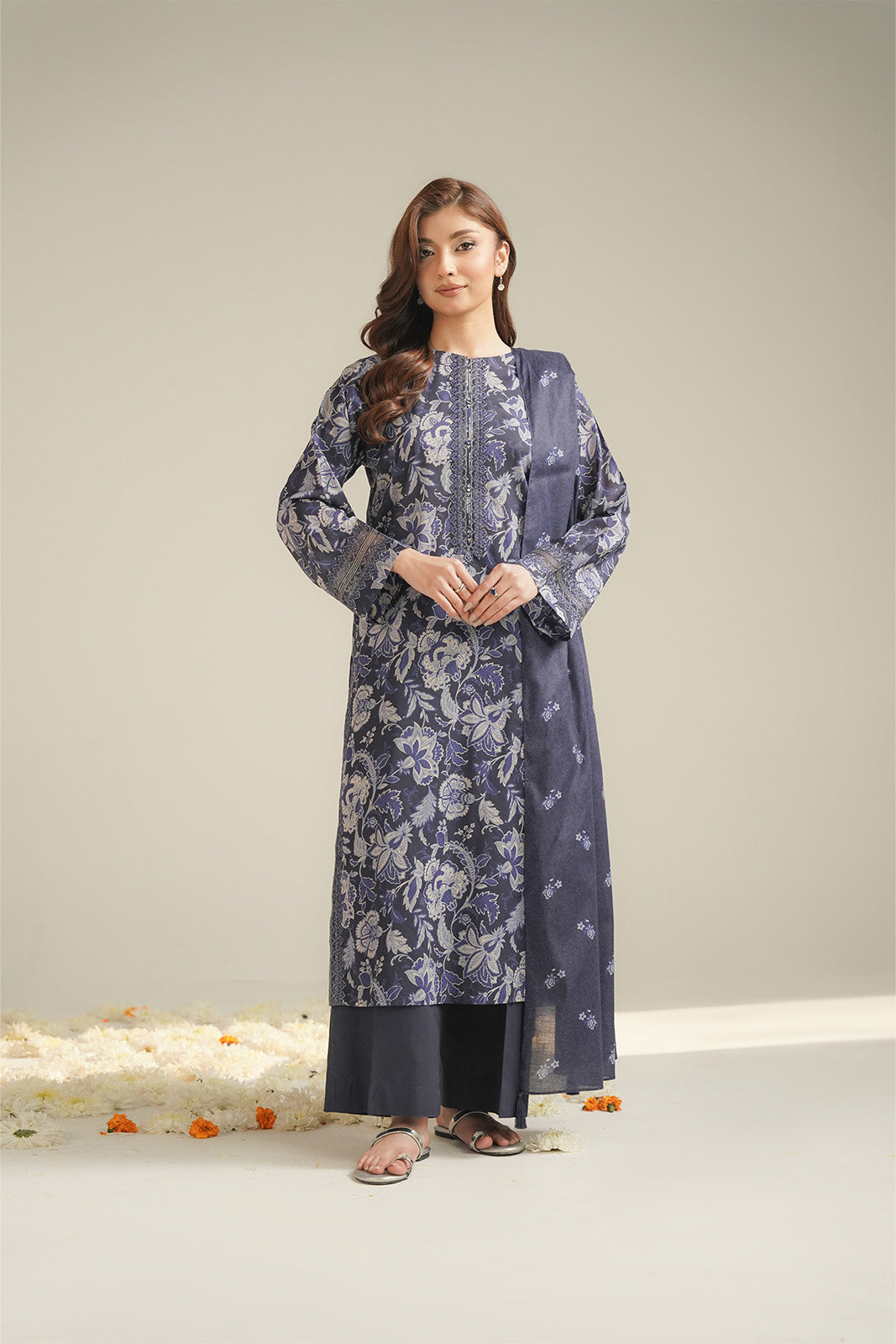 3 Piece Printed Lawn Embroidered Unstitched Suit (UC0127)