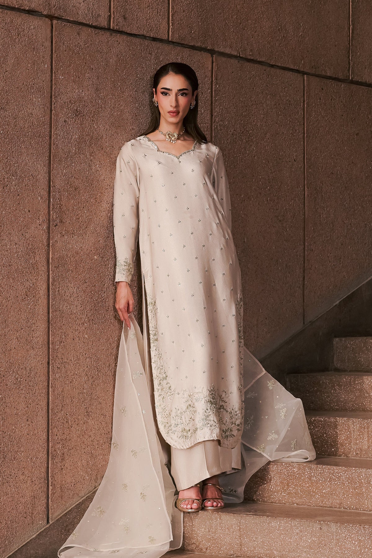 Ardo 3Pc - Festive Luxe Pret