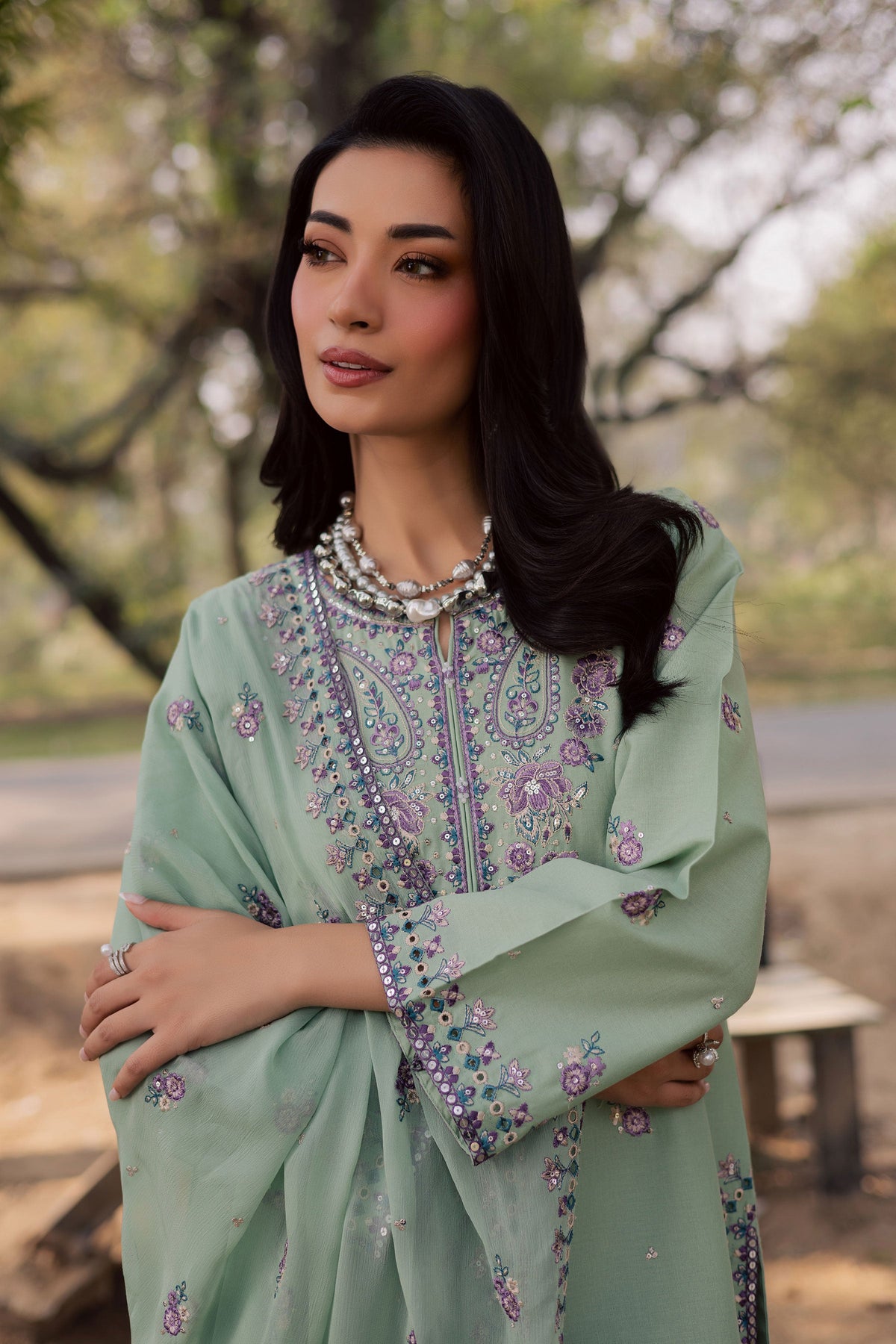 Asmira Lilac 3Pc - Embroidered Khaddar Dress