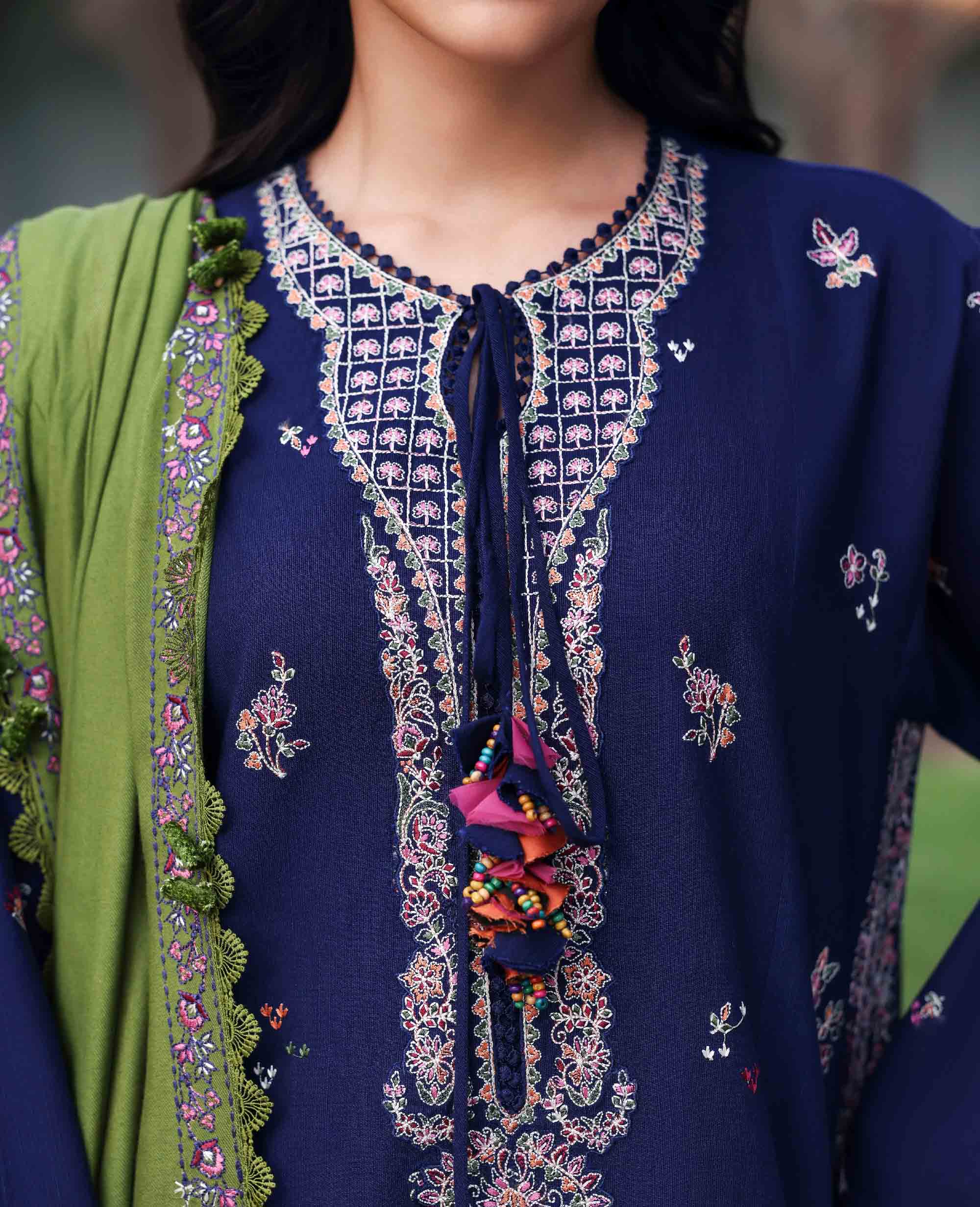 https://cdn.shopify.com/s/files/1/0264/6795/8858/files/Azura_5.jpg?v=1763755581