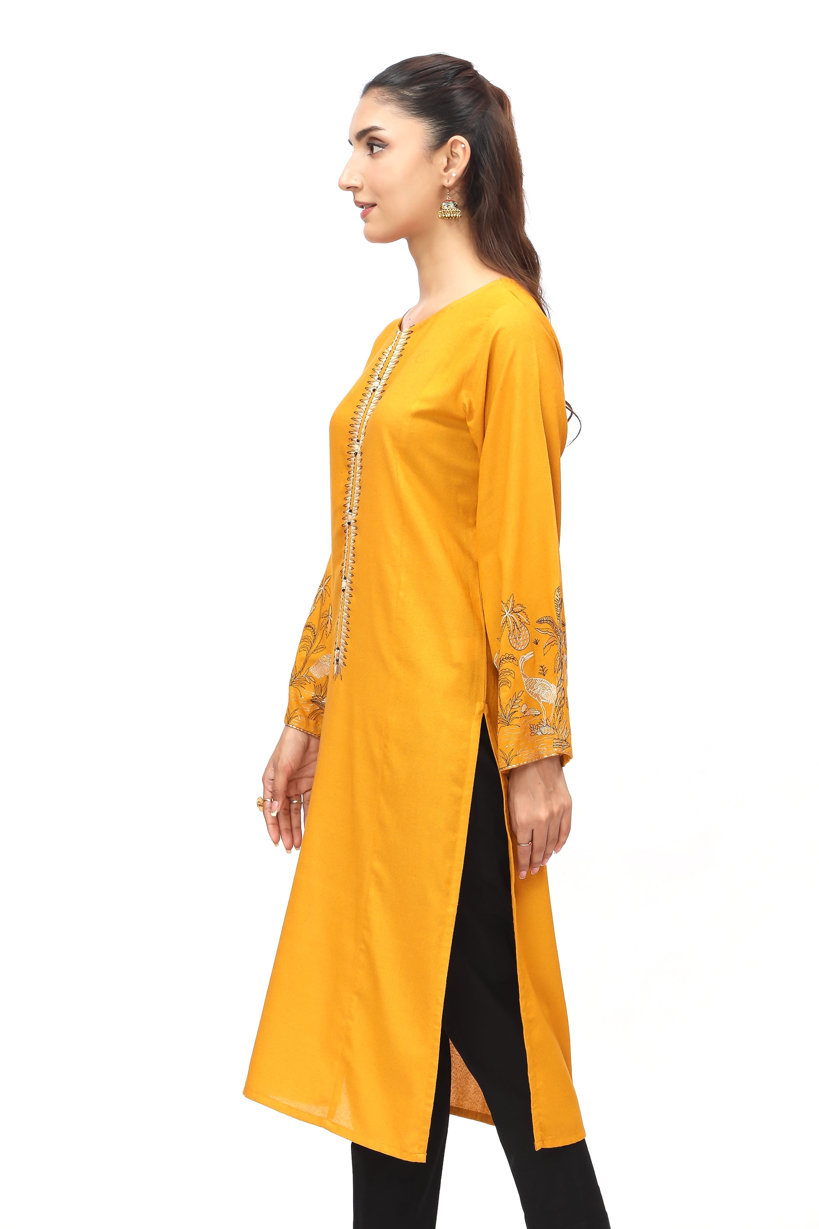 1 Piece Lawn Karandi Embroidered Shirt (BB9926)