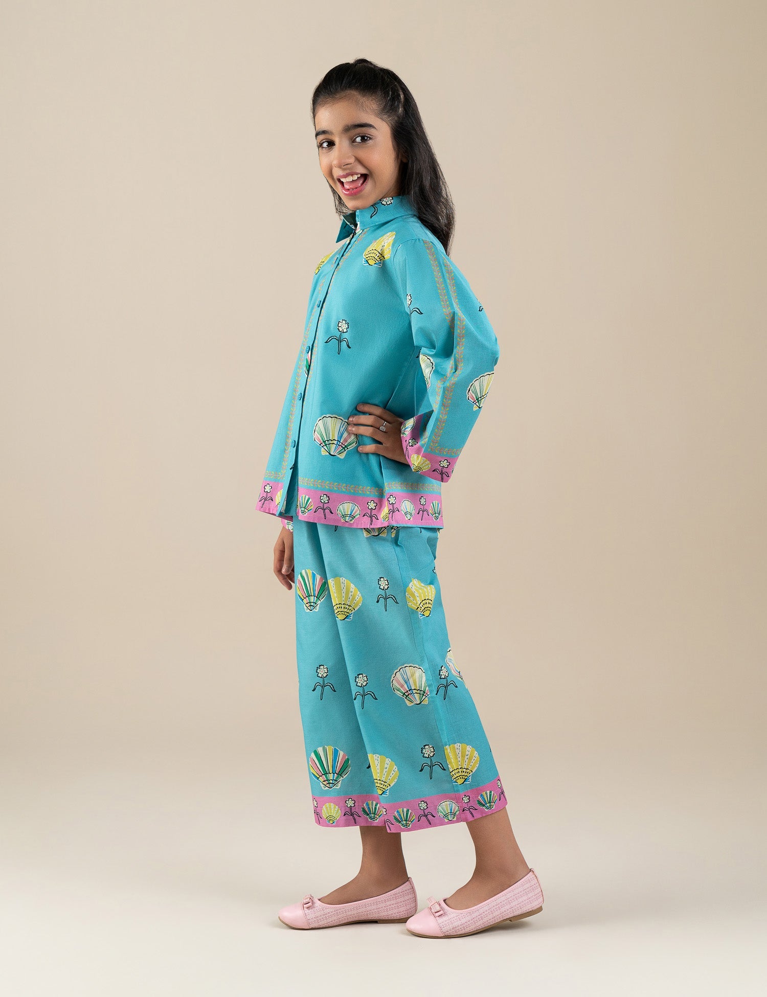 https://cdn.shopify.com/s/files/1/0488/9201/8848/files/BK12601BGWS8536_4.jpg?v=1776151805