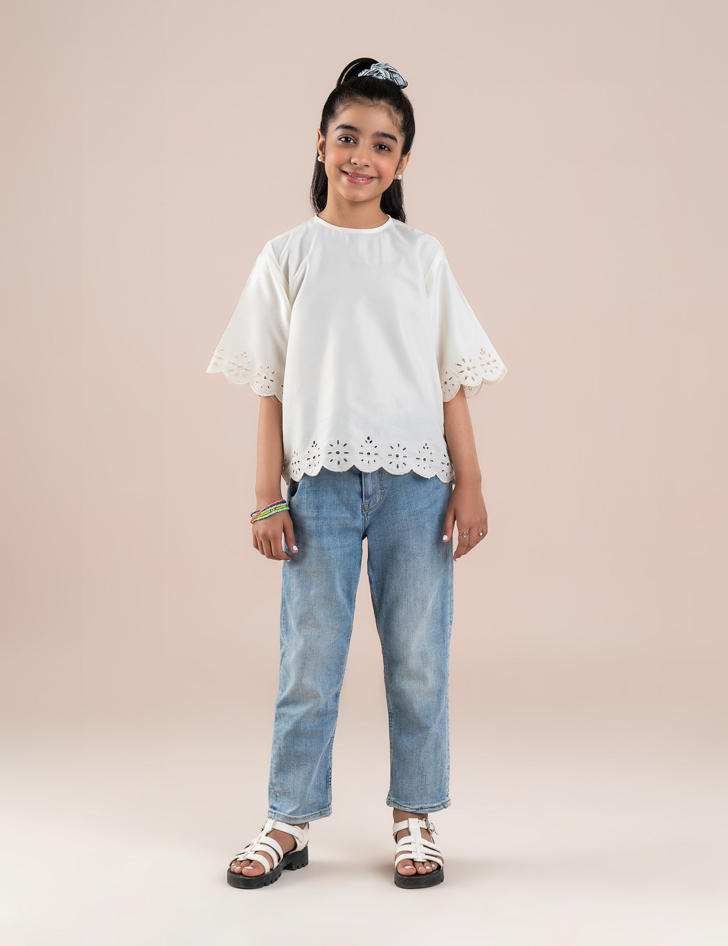 https://cdn.shopify.com/s/files/1/0488/9201/8848/files/BK12601BGWT8502_1.jpg?v=1770205197