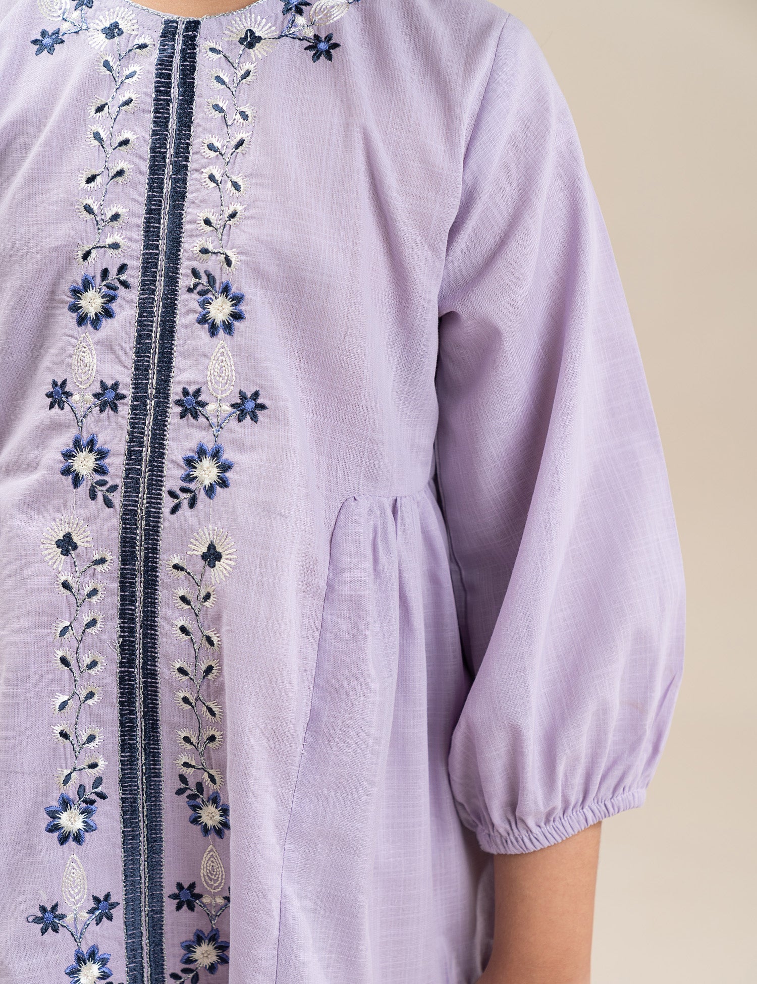 FLORAL EMBROIDERED DRESS