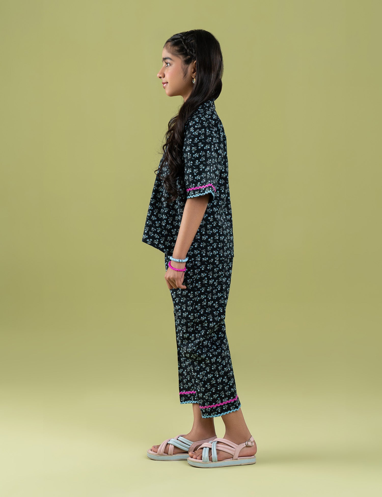 2 PIECE FLORAL PRINTED SUIT