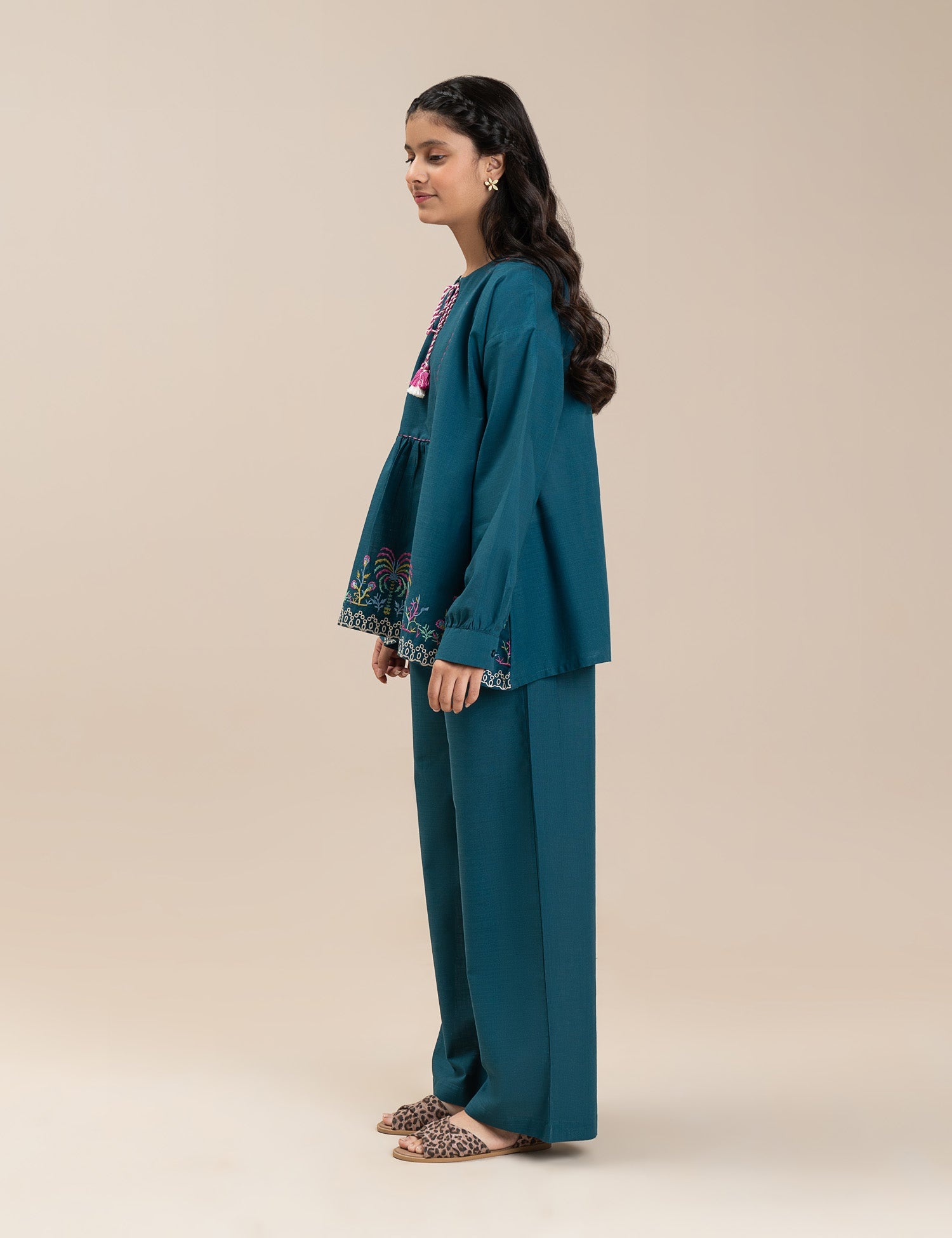 2 PIECE FLORAL EMBROIDERED SUIT