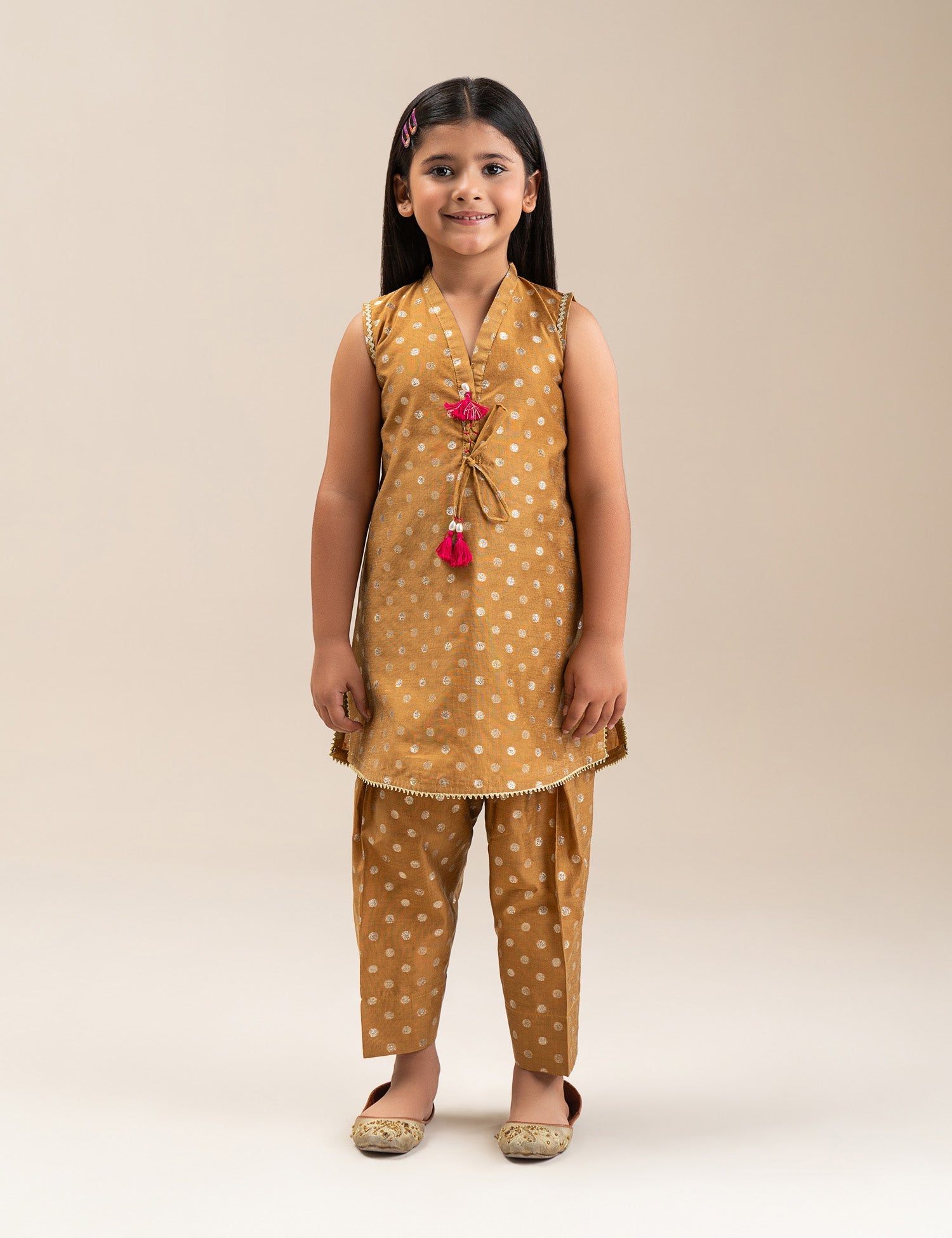 2 PIECE POLKA DOT SUIT