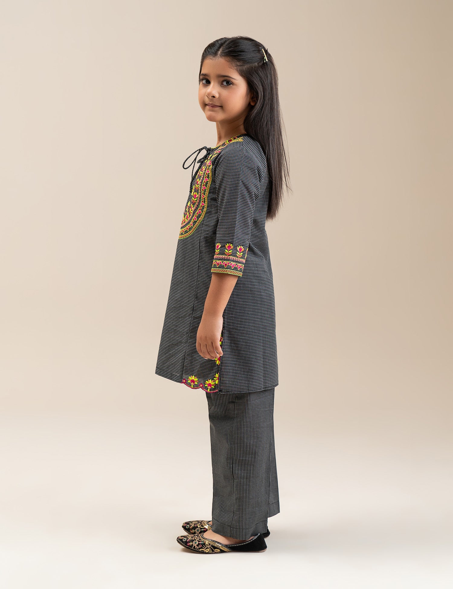 2 PIECE ETHNIC EMBROIDERED SUIT