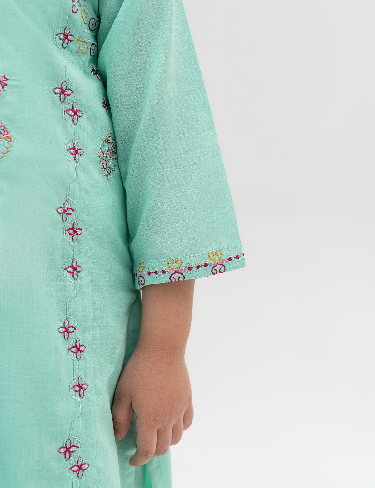 2 PIECE EMBROIDERD SUIT