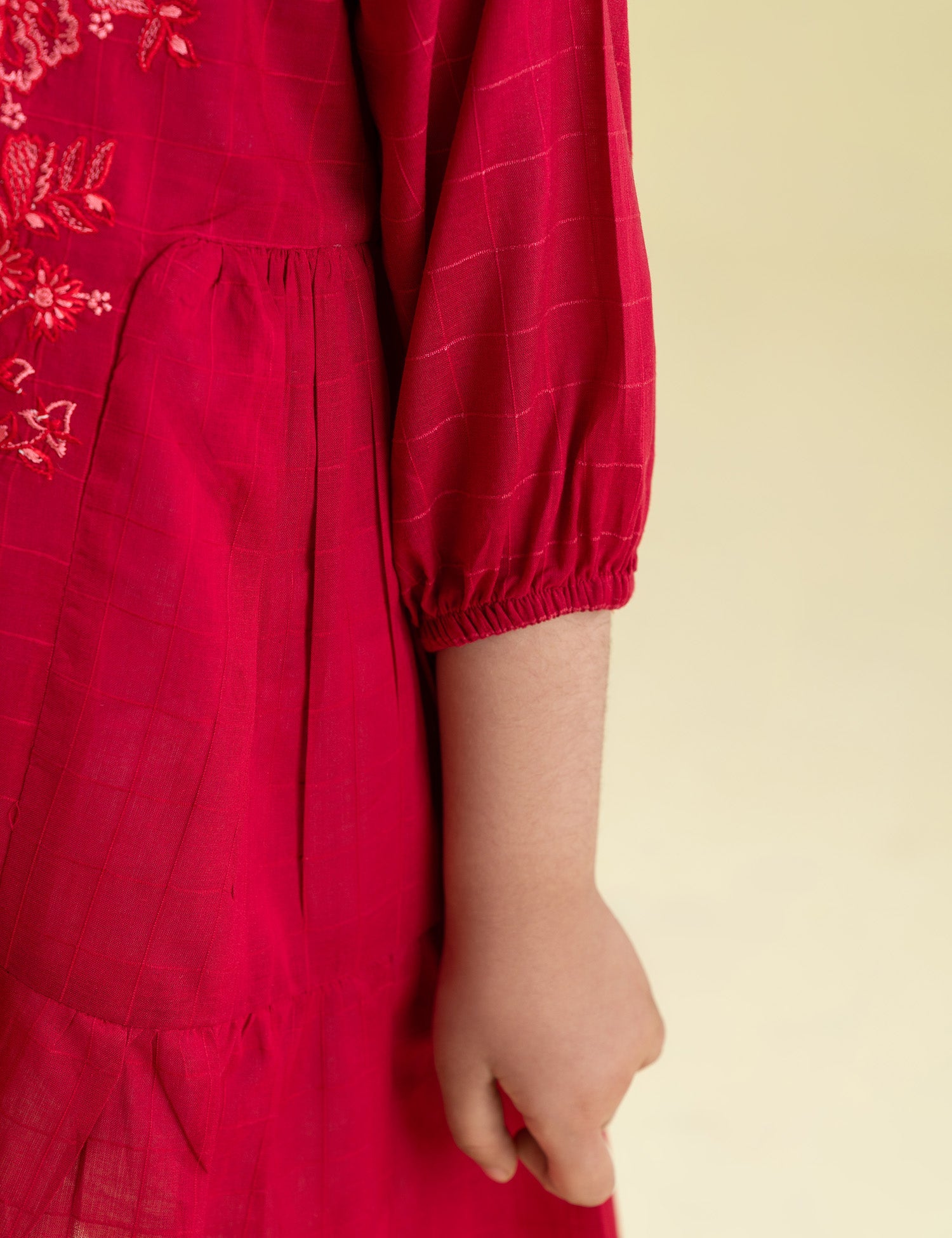 FLORAL EMBROIDERED DRESS