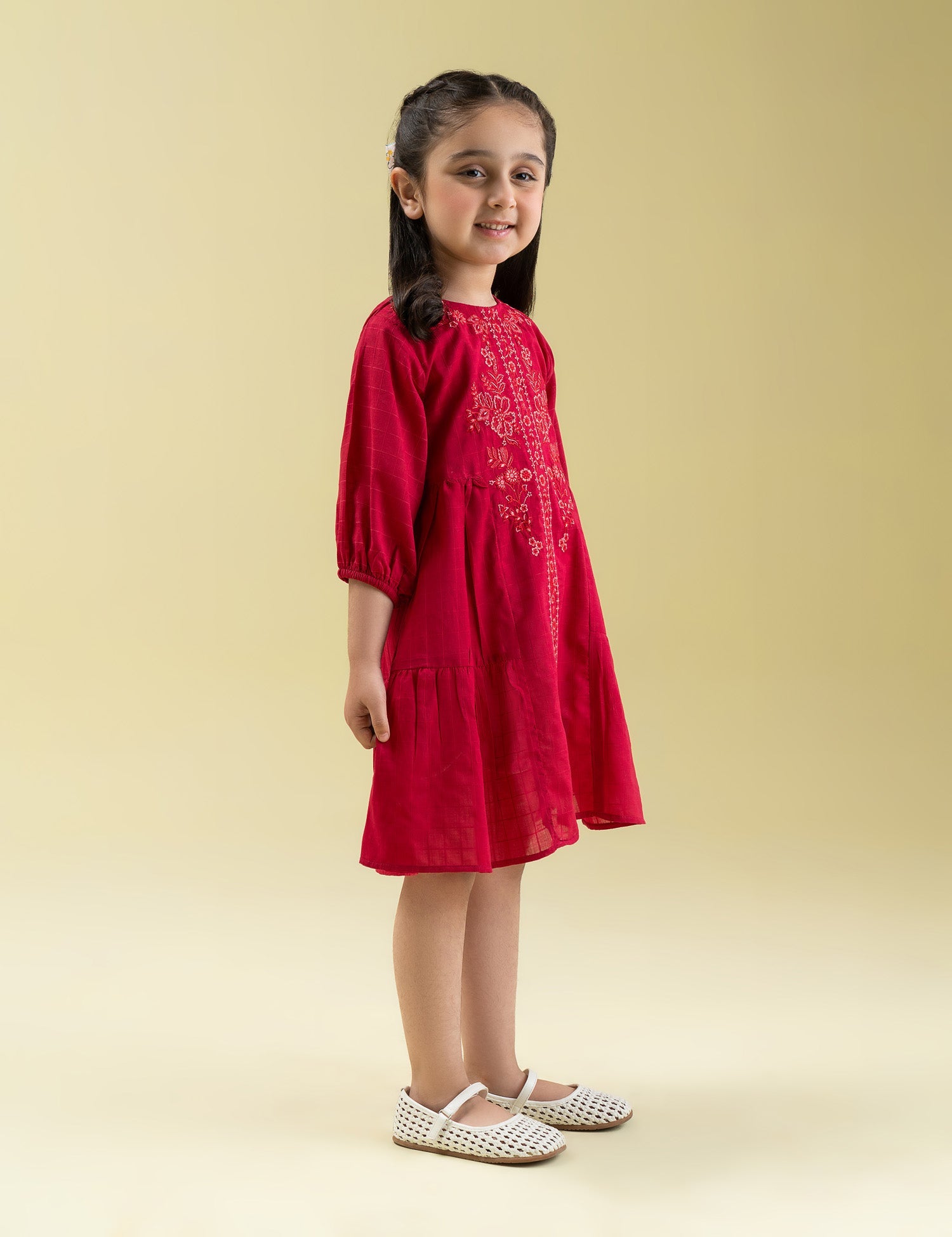 FLORAL EMBROIDERED DRESS