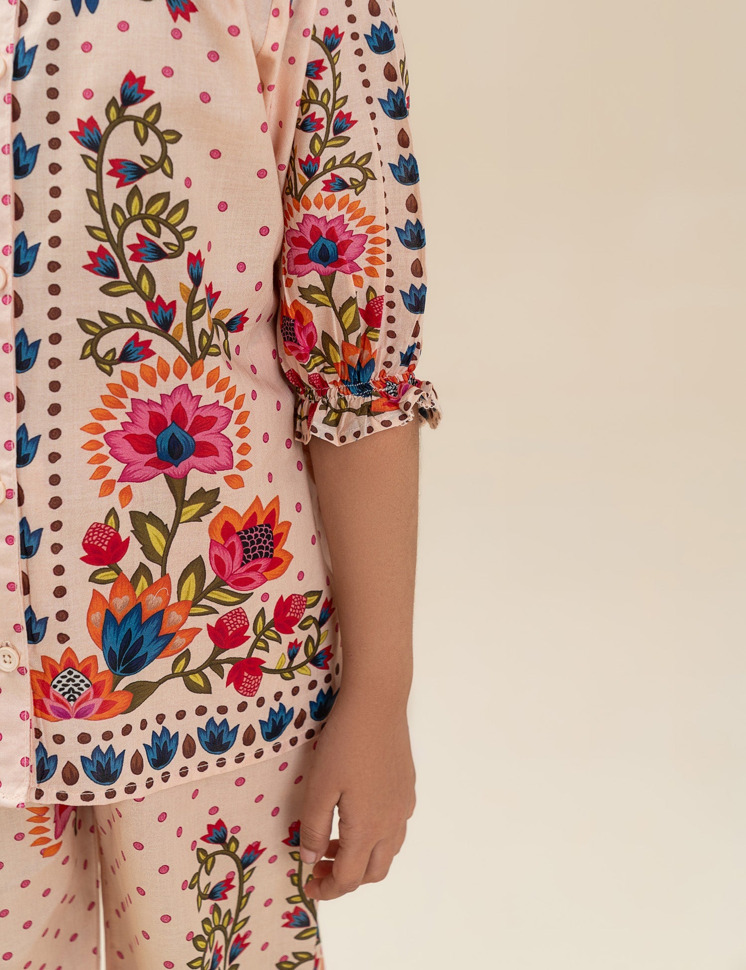 2 PIECE FLORAL PRINTED SUIT