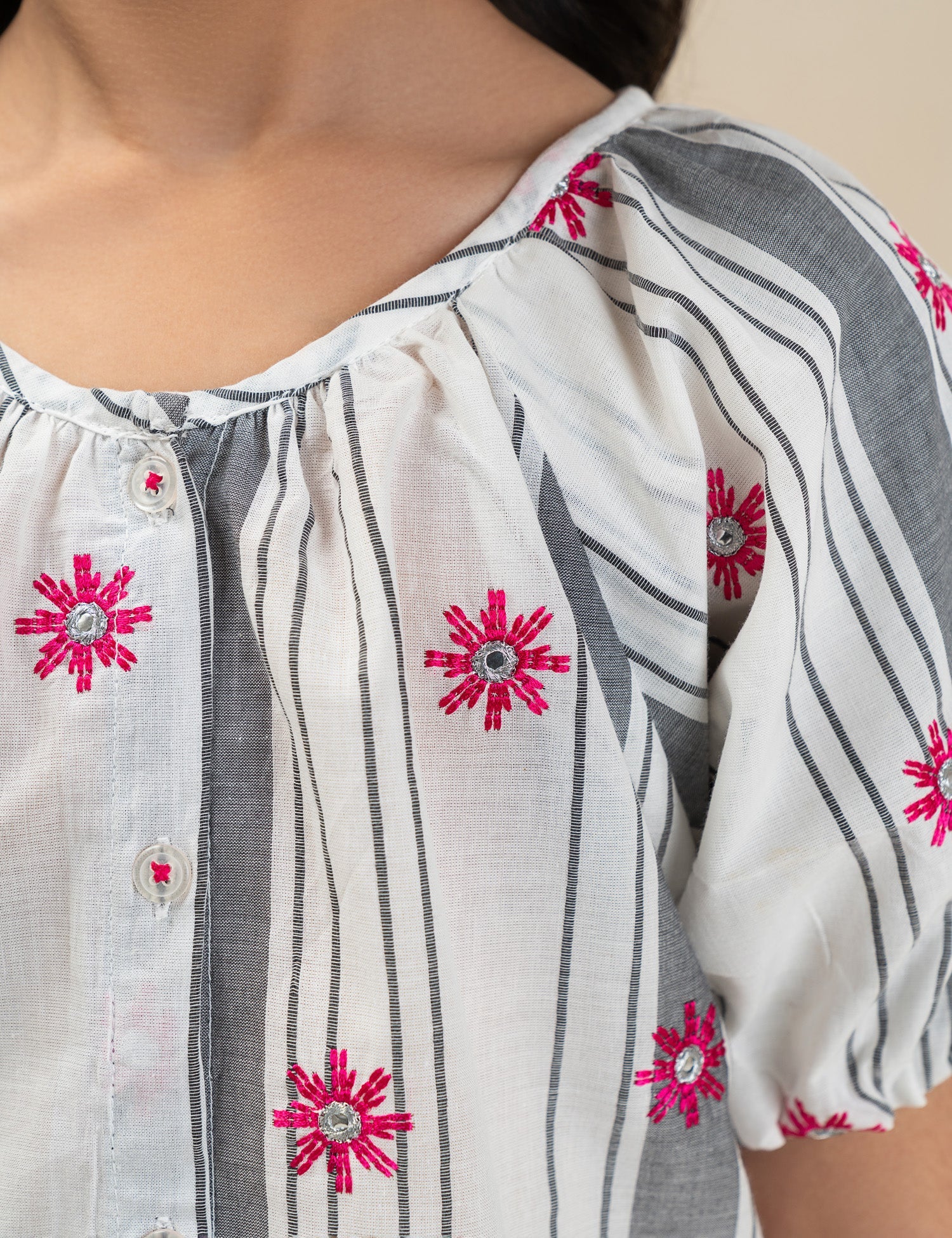 2 PIECE STRIPED FLORAL EMBROIDERED SUIT