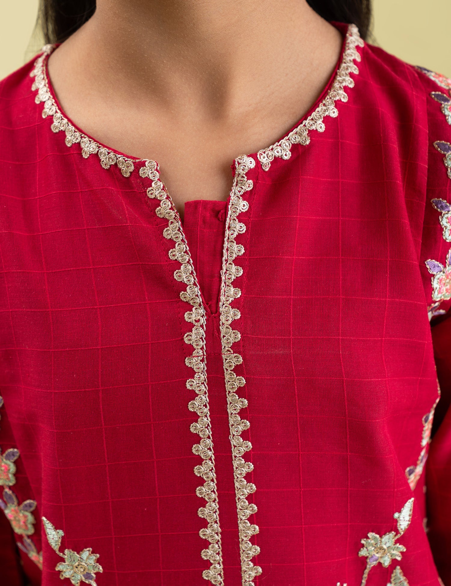 2 PIECE FLORAL PRINTED EMBROIDERED SUIT