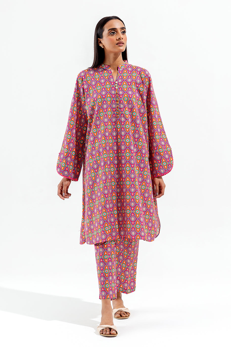 2 PIECE PRINTED LAWN SUIT (PRET)