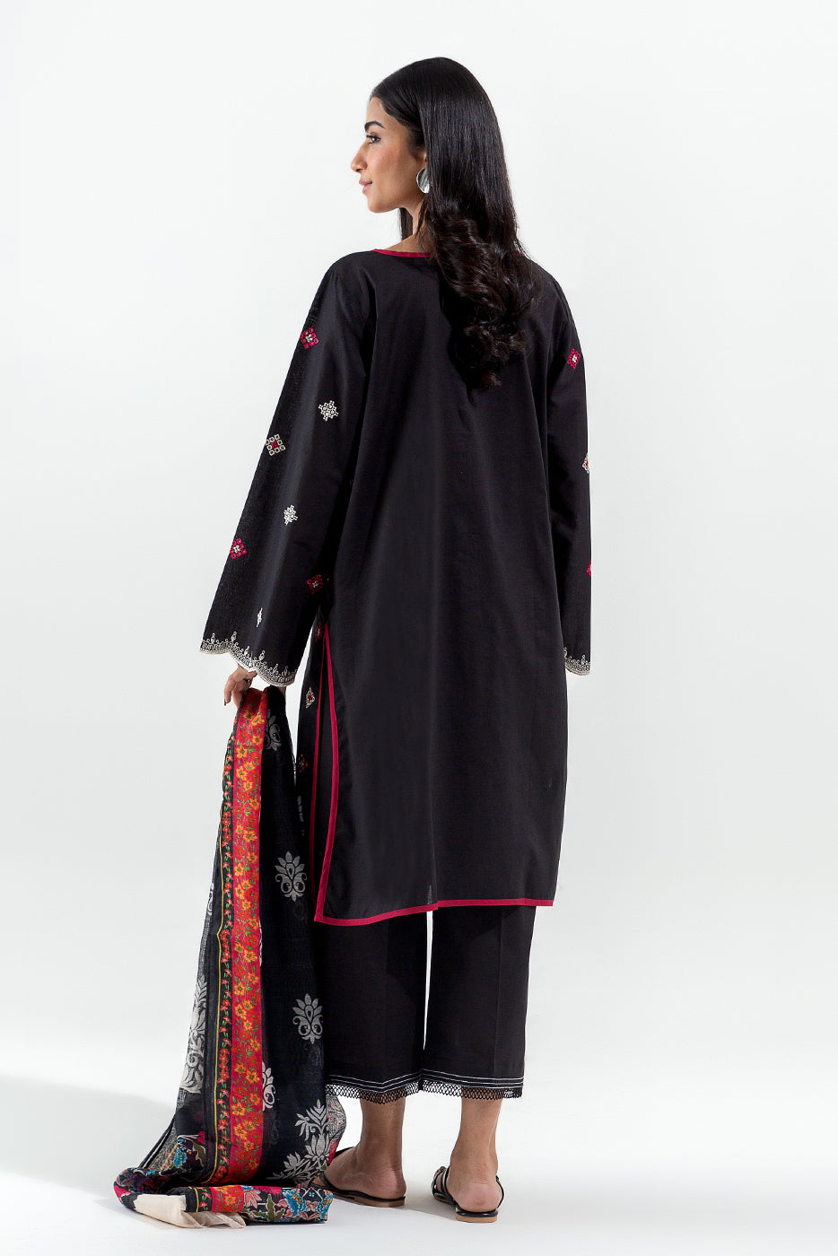 3 Piece Embroidered Lawn Suit (Pret)