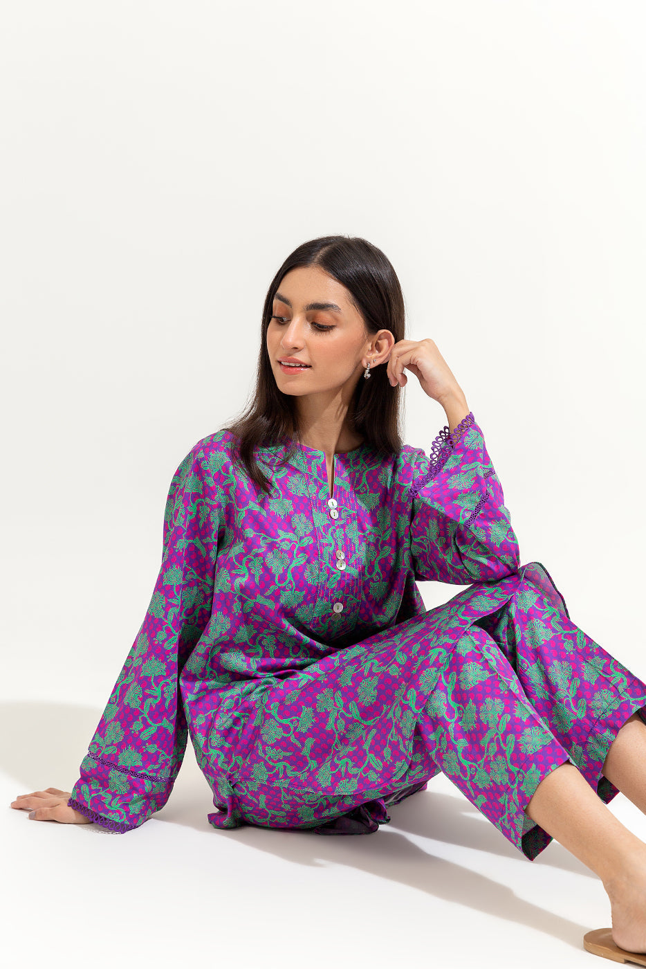 2 PIECE PRINTED LAWN SUIT (PRET)