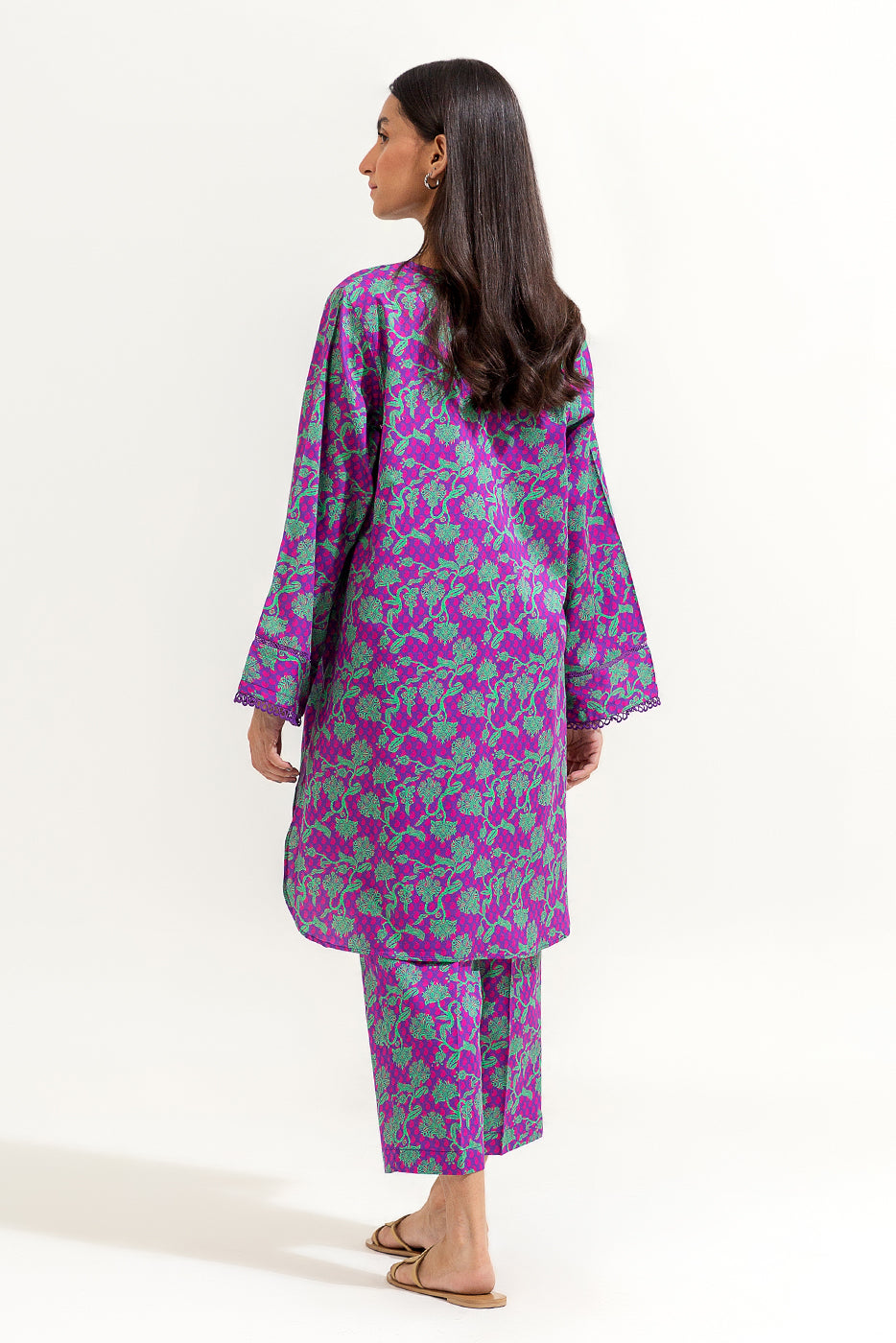 2 PIECE PRINTED LAWN SUIT (PRET)