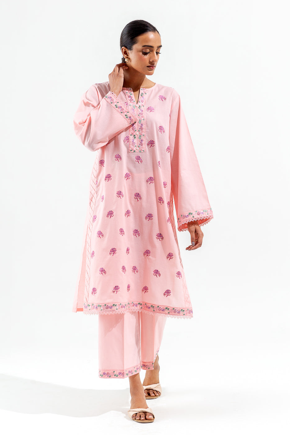 2 Piece Embroidered Lawn Suit (Pret)