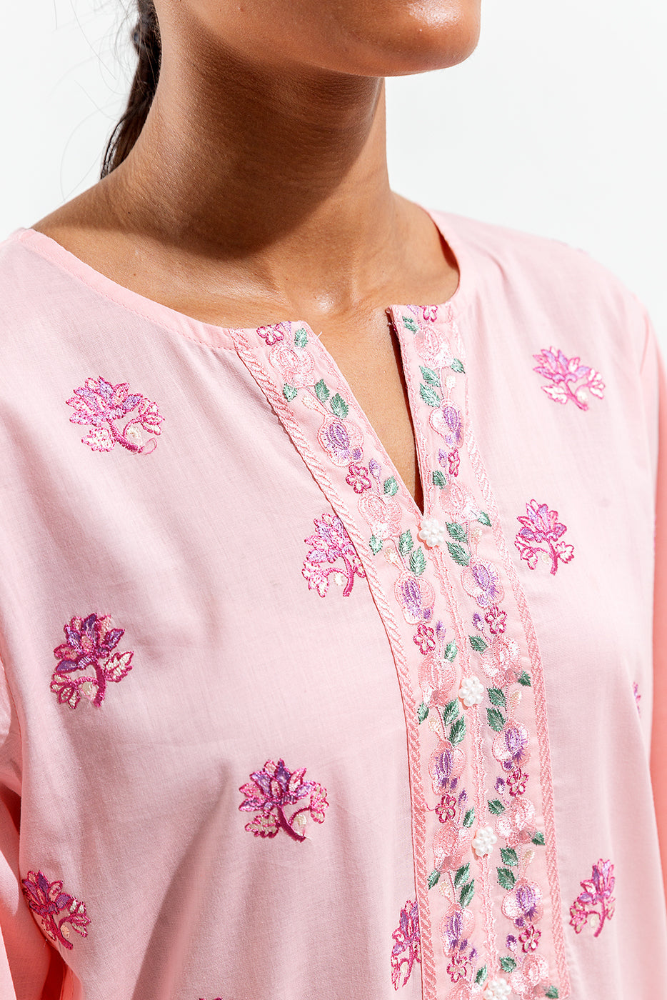 2 Piece Embroidered Lawn Suit (Pret)
